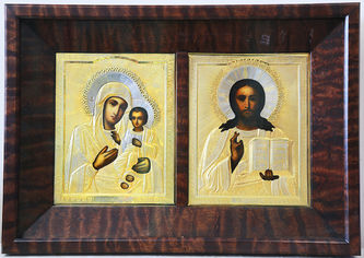 Венчальная пара иконы антикварные -"Богоматерь Иверская" и "Господь Вседержитель"