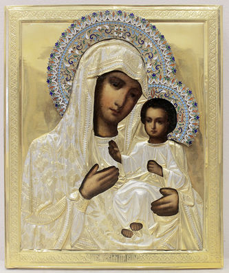 Антикварная икона Богоматерь "Иверская" в резном киоте - фото 2