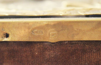 Фабрика Галкиных Семена и Петра
Старинная икона "Богоматерь Иверская" в окладе с эмалью - фото 3