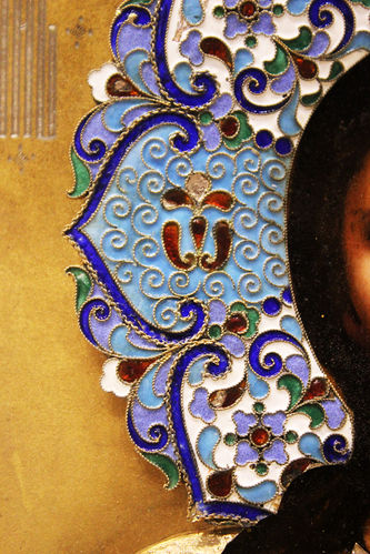 Антикварная икона "Господь Вседержитель" в окладе с эмалевым венцом - фото 3