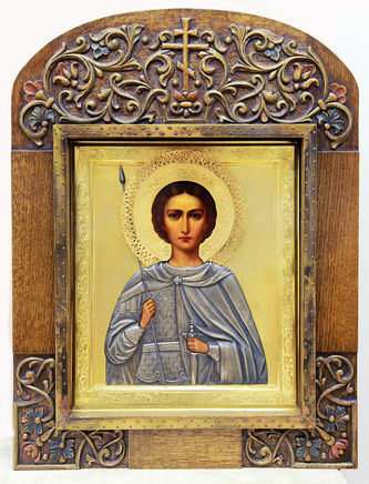 Старинная икона "Великомученик Димитрий Солунский" в серебряном окладе