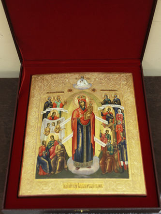 Старинная икона Богоматери "Всех скорбящих радость" на золотом фоне - фото 4