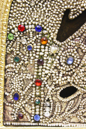 Старинная икона "Богоматерь Тихвинская" в окладе с камнями и бисером - фото 4