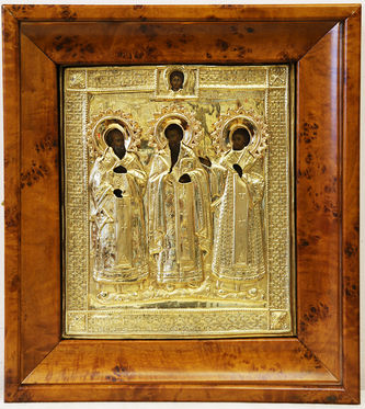 Старинная икона "Собор трёх святителей: Григорий Богослов, Василий Великий и Иоанн Златоуст" в окладе - фото 4