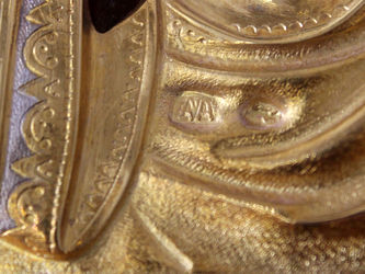 Старинная икона "Господь Вседержитель" в окладе с выемчатой эмалью - фото 5