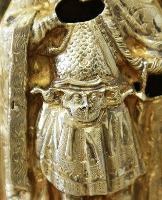 Старинная икона "Святой благоверный князь Александр Невский" в рельефном окладе - фото 4