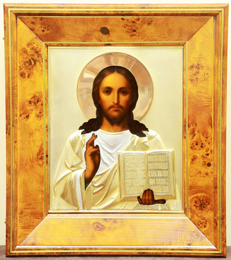 Фабрика Семена и Петра Галкиных
Старинная икона в стиле модерн "Господь Вседержитель" в серебряном окладе - фото 3