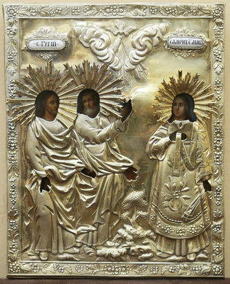 Мастер-ювелир Михайлов Н.
Старинная икона "Святые Самон, Гурий, Авив" в окладе с цветочным орнаментом