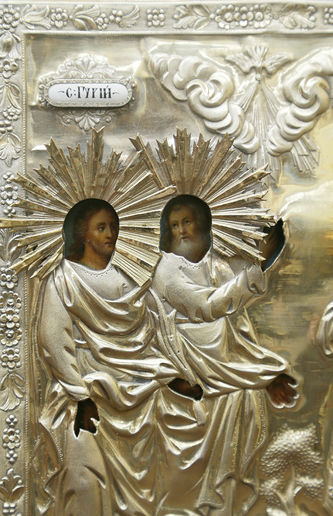 Мастер-ювелир Михайлов Н.
Старинная икона "Святые Самон, Гурий, Авив" в окладе с цветочным орнаментом - фото 2