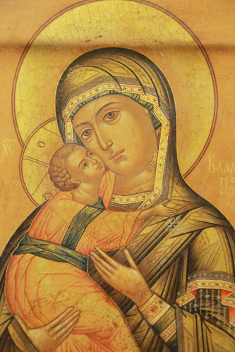 Старинная икона "Богоматерь Владимирская" в окладе - фото 3