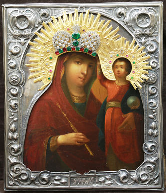 Старинная икона Богоматери "Призри на смирение" с короной в окладе с камнями